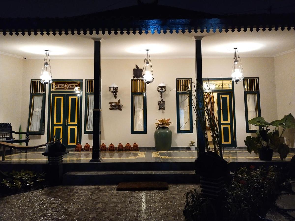 Omah Kura 1 Hotel Yogyakarta Exterior photo