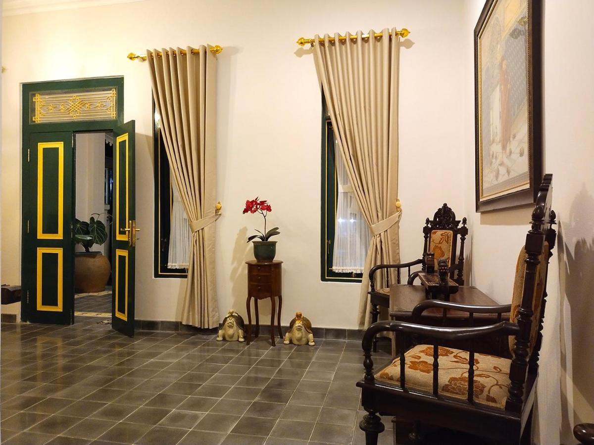Omah Kura 1 Hotel Yogyakarta Exterior photo